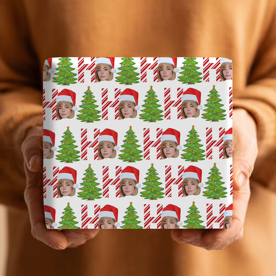 5 Stück personalisiertes Weihnachts-Geschenkpapier von WEIGAO mit individuellem Fotodruck in Multicolour, Design: Weihnachtsmütze, Schneemann und Rentier, Breite: 29,7 cm, Höhe: 42,0 cm - Bild 1