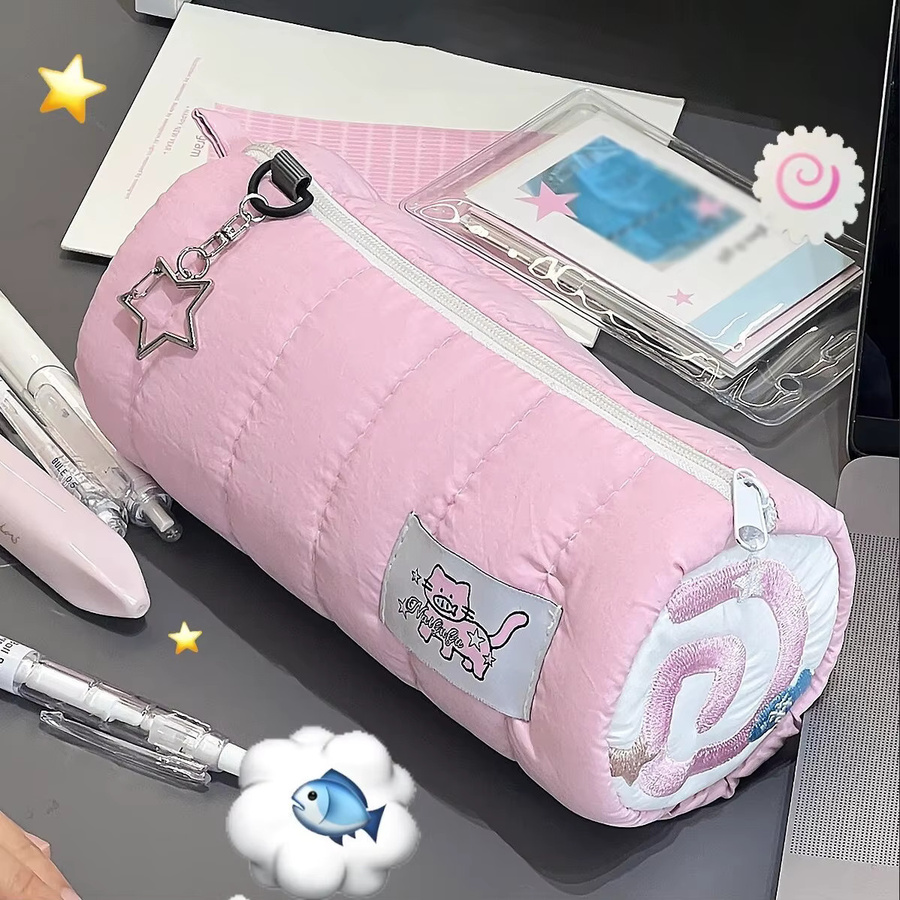 Rosa Feder-Mäppchen im Kawaii-Design als weiche Stifteaufbewahrung und Kosmetikbeutel mit großem Fassungsvermögen - Bild 2