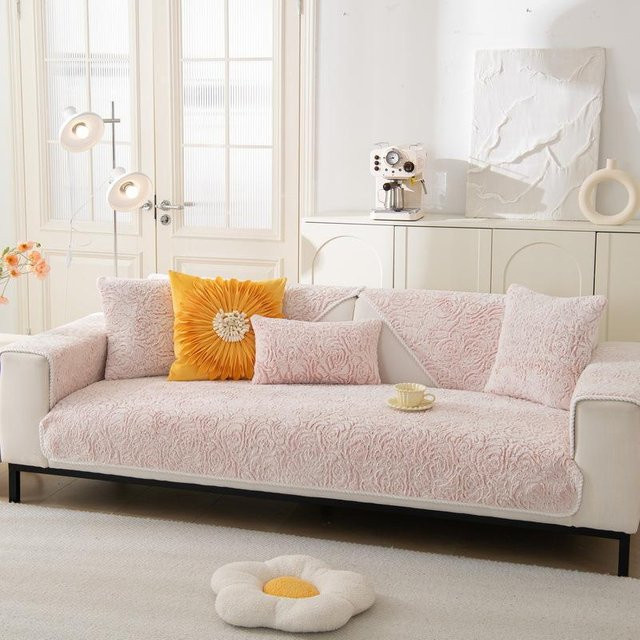 Super Six Rosen-Samt Sofakissen mit floralem Design, winterlich verdicktes Sitzkissen aus Flanell, B/B: 70 x 70 cm - Bild 1