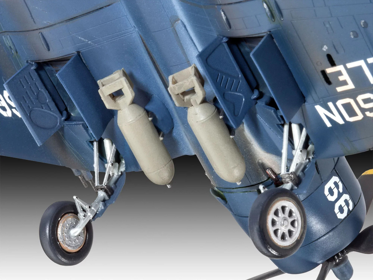 Revell F4U-4 Corsair, Modellbau, 1:72, ab 10 Jahren - Bild 3