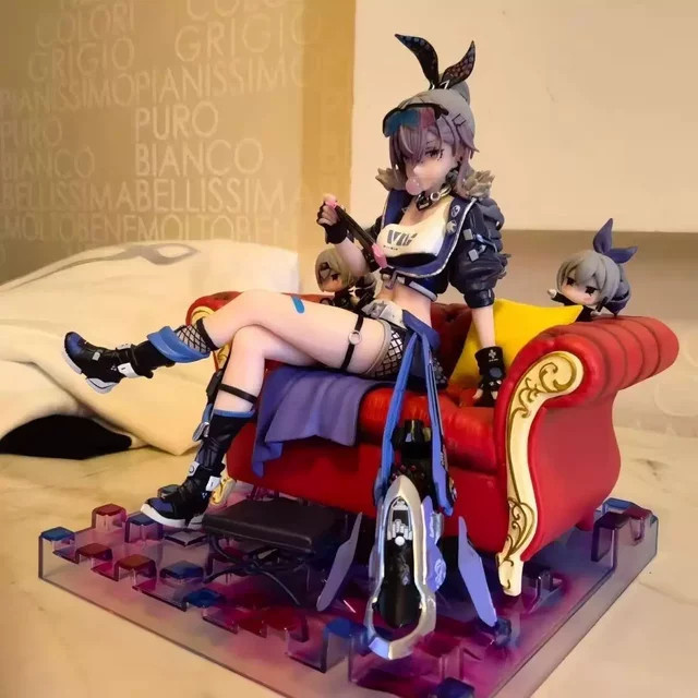 Bandai Anime Silber-Wolf-Mädchen, Actionfigur, Kunststoff, Grau, Bunt / Mehrfarbig - Bild 1