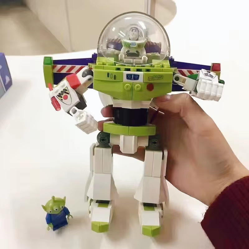 Disney Pixar Story Buzz Lightyear Mecha Actionfigur - Bild 3