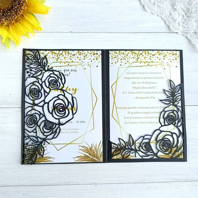 50 Stück Blumen-Laser-Einladungskarten-Ordner mit Taschenumschlag von Msinvitation Store für Hochzeit, Verlobung oder Geburtstag - Bild 1