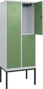 C+P Doppelstock-Spind Classic PLUS mit 2 Abteilen, Gestell, RAL 6011 Resedagrün, B/T/H: 212 x 80 x 50 cm - Bild 1