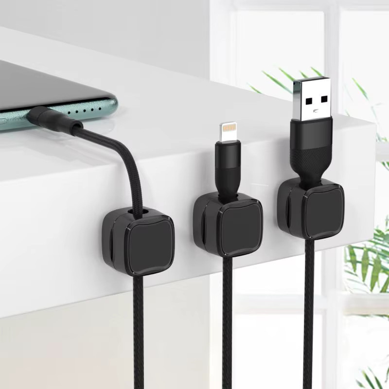 YMOLGA Magnetischer Kabelorganizer für den Schreibtisch und die Wandmontage, Aufbewahrungshalterung für Mobilkabel und Wandstecker, 3 oder 6 Stück, Schwarz oder Weiß - Bild 1