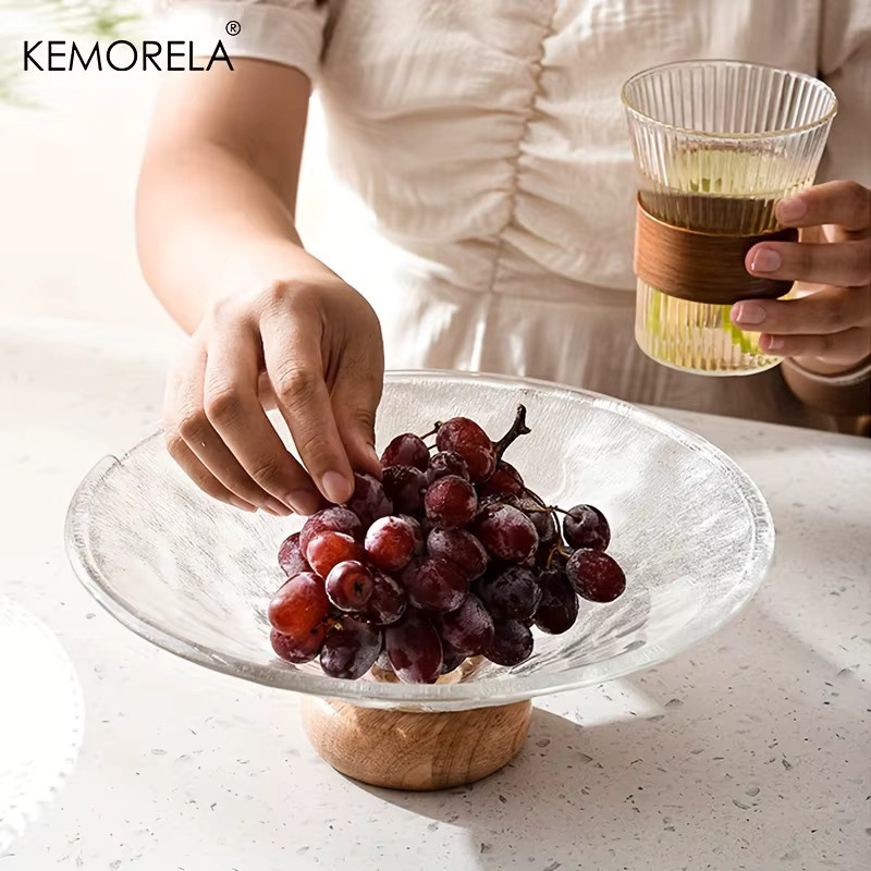 KEMORELA Dekorative Obstschale aus Glas mit Holzbasis in Transparent, B/T/H: 25,0 x 10,0 x 10,0 cm - Bild 2