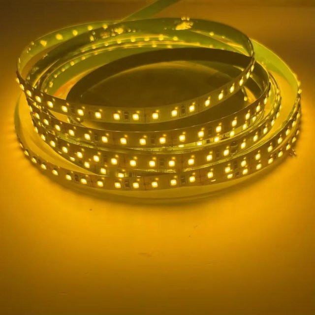 OuuZuu LED Streifen 24V Gelb mit 120 LEDs/m, 5m Länge, 2835 SMD Diode, 8mm Breite, IP20 - Bild 1