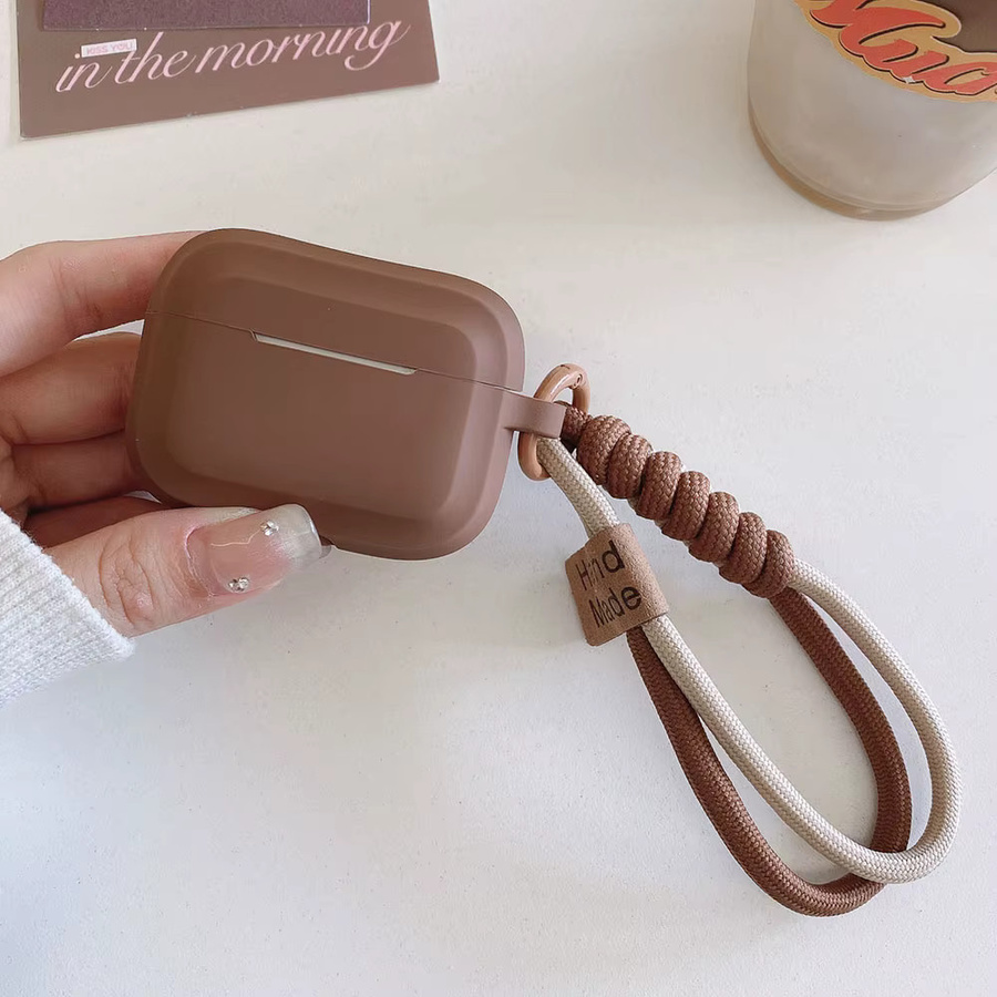 Kaffeebraune Silikonhülle für Apple AirPods Pro 1, Pro 2 sowie AirPods 3 und 4. Generation - Bild 2