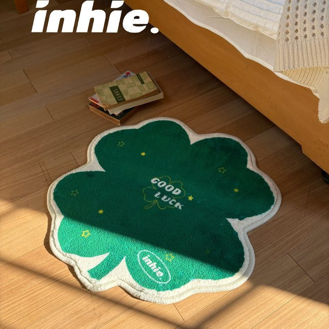 VIKAMA Summer Fresh Kleeblatt-Teppich in Grün mit floralem Design für Schlafzimmer und Wohnräume, Durchmesser: 60 cm - Bild 1