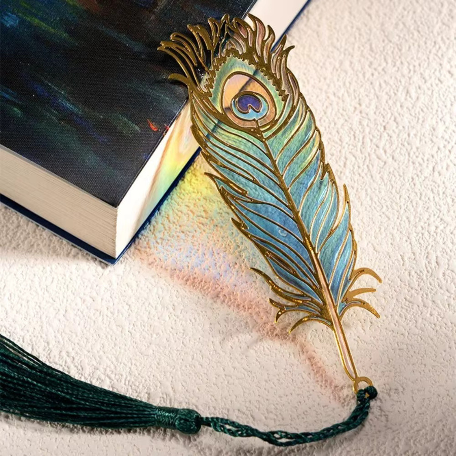 Vintage Feder-Lesezeichen aus Metall mit Goldprägung und prismatischem Lichteffekt in Gold - Bild 2