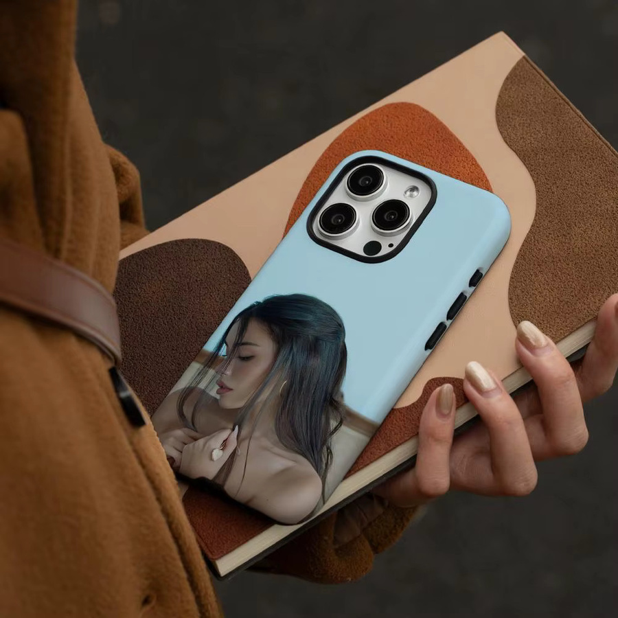 Medaillon M-Madison Bier Handyhülle für iPhone 17 16 15 14 13 12 Pro Max Plus in Weiß und Blau mit glänzender HD-Doppelschicht-Flüssighartschale - Bild 2