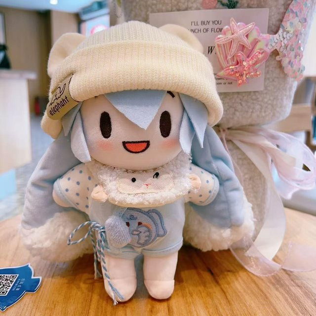 Yiran toy 1 Hatsune Miku Schneeprinzessin Plüschpuppe, 20cm, ab 14 Jahren - Bild 1