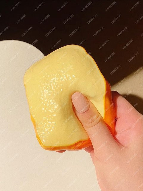 Brot Toast Squishy Spielzeug, Lebensmittel-förmiger Stressball, ASMR Sensorisch - Bild 1