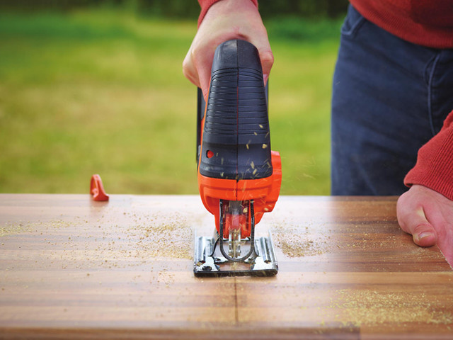 Black+Decker Akku-Stichsäge BDCJS18 in Orange und Schwarz, 18V - Bild 2