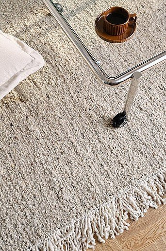 Jotex LIV Wollteppich in Beige mit Fransen im skandinavischen Design - Bild 1