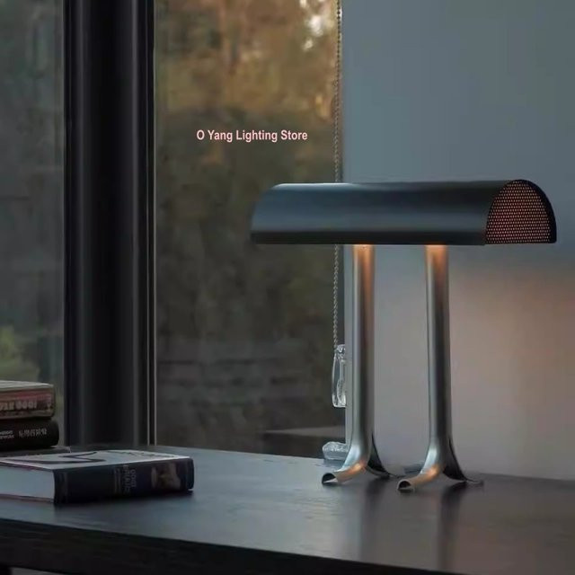 JIANKEXING Tischlampe im modernen skandinavischen Design aus Metall, Schwarz, ideal als Leselampe für Schlafzimmer und Home Office - Bild 1