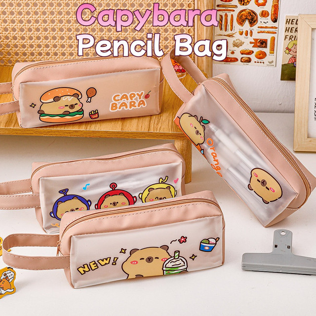 Transparentes Capybara Federmäppchen aus PVC in Orange mit Reißverschluss als Organizer für Schulbedarf und Kosmetik - Bild 1