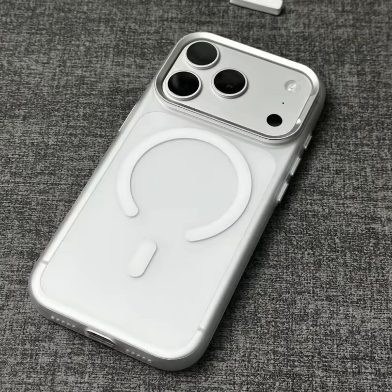 Transparente magnetische MagSafe Schutzhülle für iPhone 17, 17 Pro und 17 Pro Max in Orange, stoßfest mit matt-glänzendem Finish und Unterstützung für kabelloses Laden - Bild 2