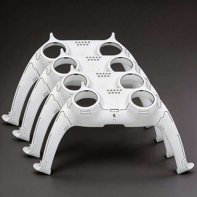 EASYGRITTY 4er Set Mattierte Controller-Hüllen für PS5 Playstation Spielcontroller in Weiß - Bild 1