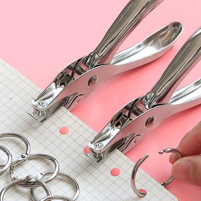 Einlochzange aus Metall für Scrapbooking und Büro mit 6mm Lochdurchmesser in Silber - Bild 1