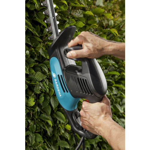 Gardena EasyCut 450/50 Elektro-Heckenschere in Türkis mit 50 cm Schnittlänge - Bild 2
