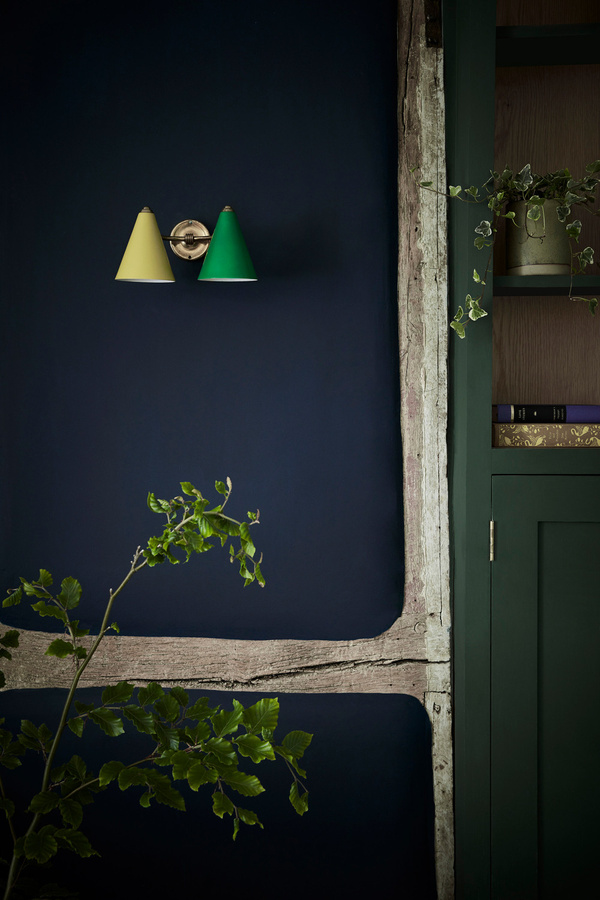 Little Greene Intelligent Matt Emulsion Wandfarbe Three Farm Green 306, 5 l - Bild 1