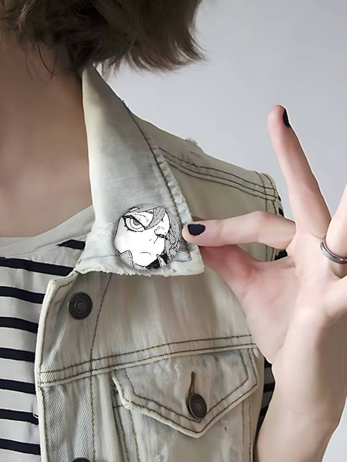 Bilibili Anstecker Gachiakuta Emaille, Metall, Bunt - Bild 7