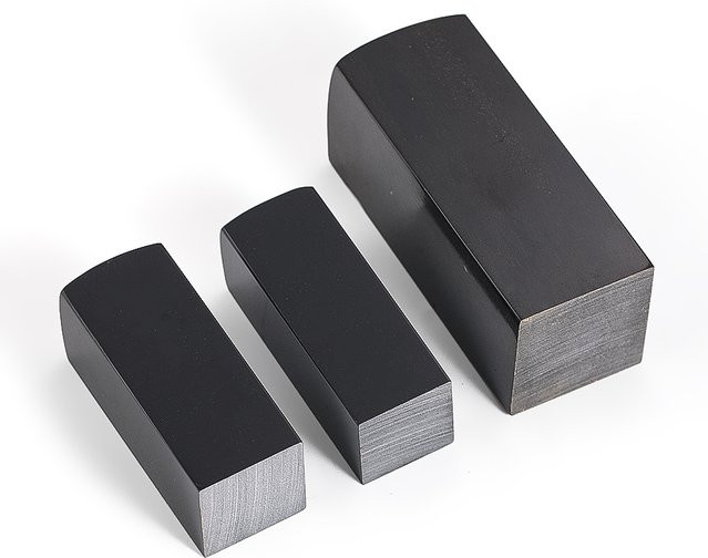 Natürliches schwarzes Büffelhorn als DIY Rohstoff für Siegel, Briefbeschwerer und Messergriffe - Bild 1