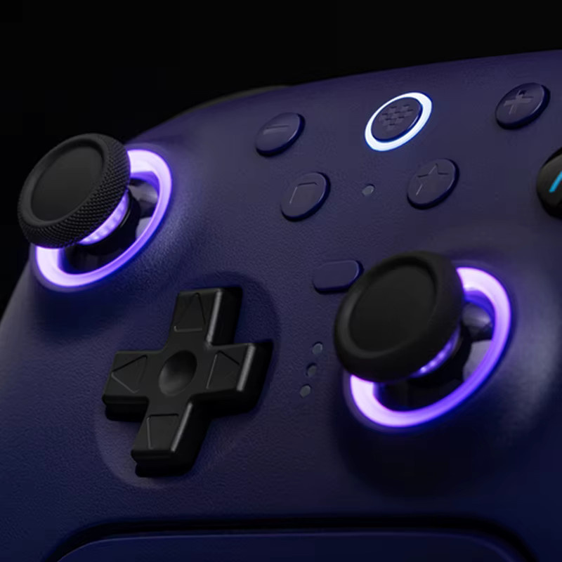 8BitDo Ultimate Wireless 2.4G Gaming Controller mit Hall-Effekt in Schwarz für PC, Windows, Steam, Android und Raspberry Pi - Bild 2