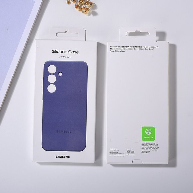 Flüssige Silikon Handyhülle für Samsung Galaxy S24, S24 Plus und S24 Ultra 5G in Weiß mit Soft-Touch-Oberfläche und vollem Schutz - Bild 1