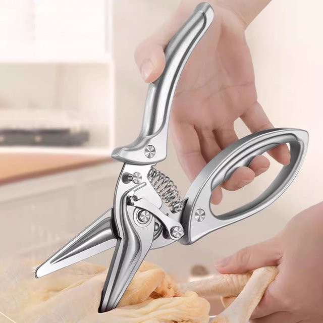 PLYS Geflügelschere aus Edelstahl in Silber als professionelle Hühnerknochen-, Fischgräten- und Fleischschere mit Federunterstützung - Bild 1