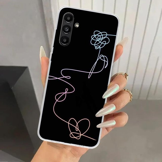 Love Yourself Blumenherz Kpop Handyhülle für Samsung Galaxy A-Serie in Schwarz - Bild 1