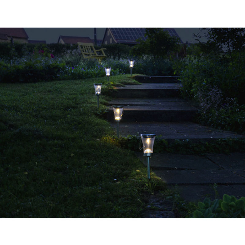 Näve LED Erdspieß für den Garten in Silber aus Edelstahl mit Dämmerungssensor und Akku - Bild 2