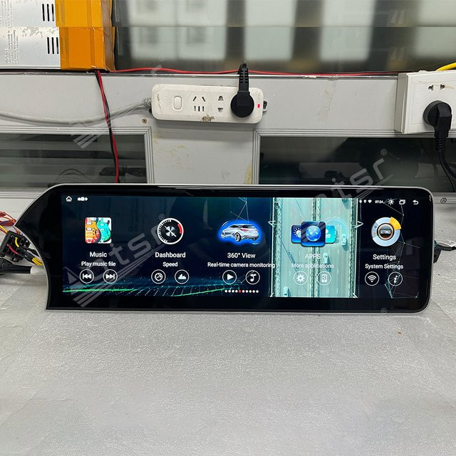 Aotsr Android 14 CarPlay Multimedia-System für Mercedes Benz C-Klasse W205 und GLC X253 (2015-2022) mit 14,9 Zoll HD-Touchscreen, GPS-Navigation und Bluetooth in Schwarz - Bild 1