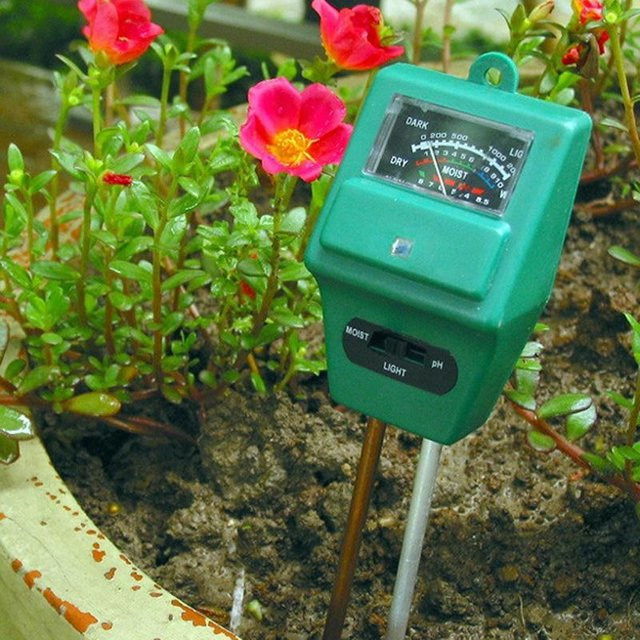 3-in-1 Bodenfeuchtigkeits- und pH-Meter für Pflanzen zur Messung von Feuchtigkeit, Sonnenlicht und Säuregehalt in Grün - Bild 1