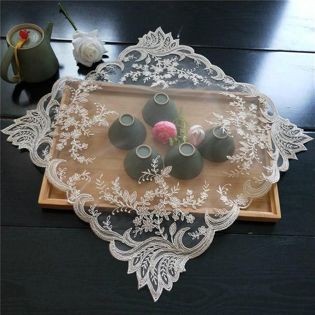 Besticktes Tischset aus Baumwolle von Yiran Furniture im europäischen Stil, quadratisch, grau, B/B: 40 x 40 cm - Bild 1