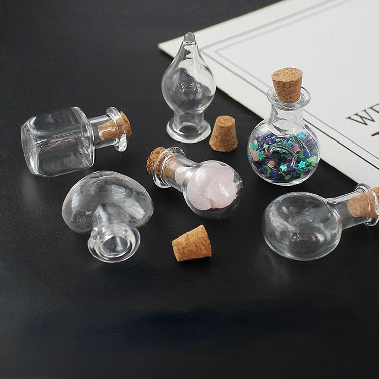 10 Stück Mini-Glasflaschen aus Borosilikatglas mit Korkstopfen in transparent, verschiedene Formen wie Herz, Stern und Kugel für deine Dekoration und Wunschgeschenke - Bild 4