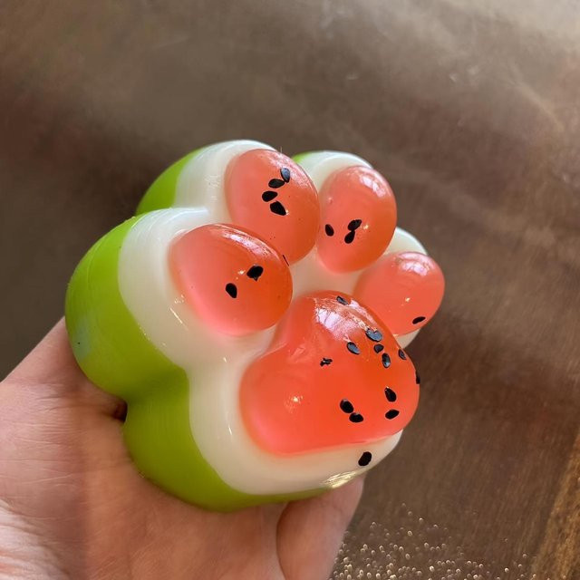 BC Pet Supplies Wassermelone Katzenpfote Squishy Spielzeug, 1 Stück - Bild 1