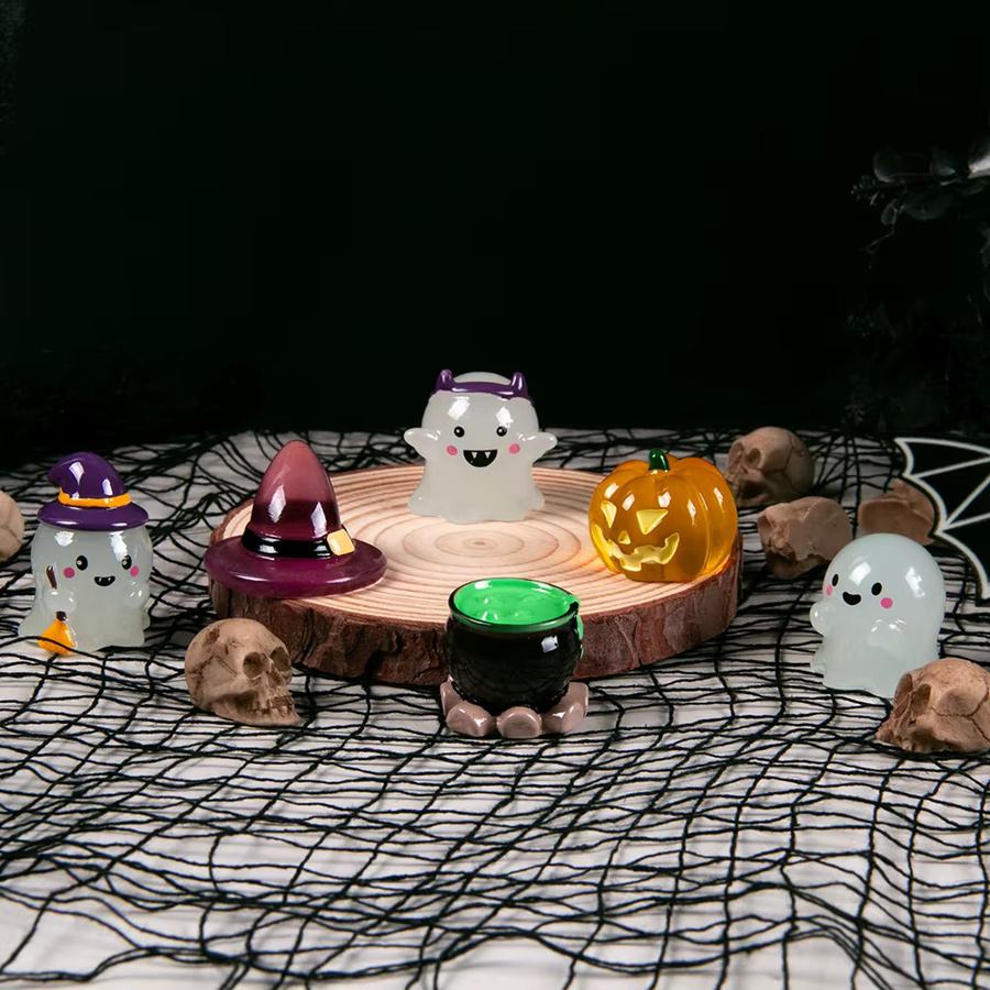 6er Set Joy-enlife Halloween Miniaturfiguren aus Harz mit Leuchteffekt als Geister und Kürbisse für die Tischdekoration und als Geschenk für Kinder - Bild 4