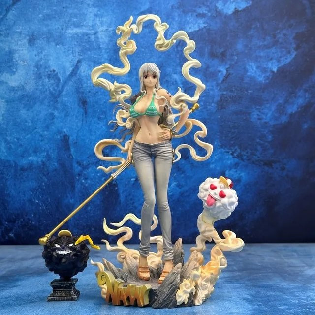Bandai One Piece Nika Form Nami Strohhut-Nami Anime-Figur, 31cm - Bild 1