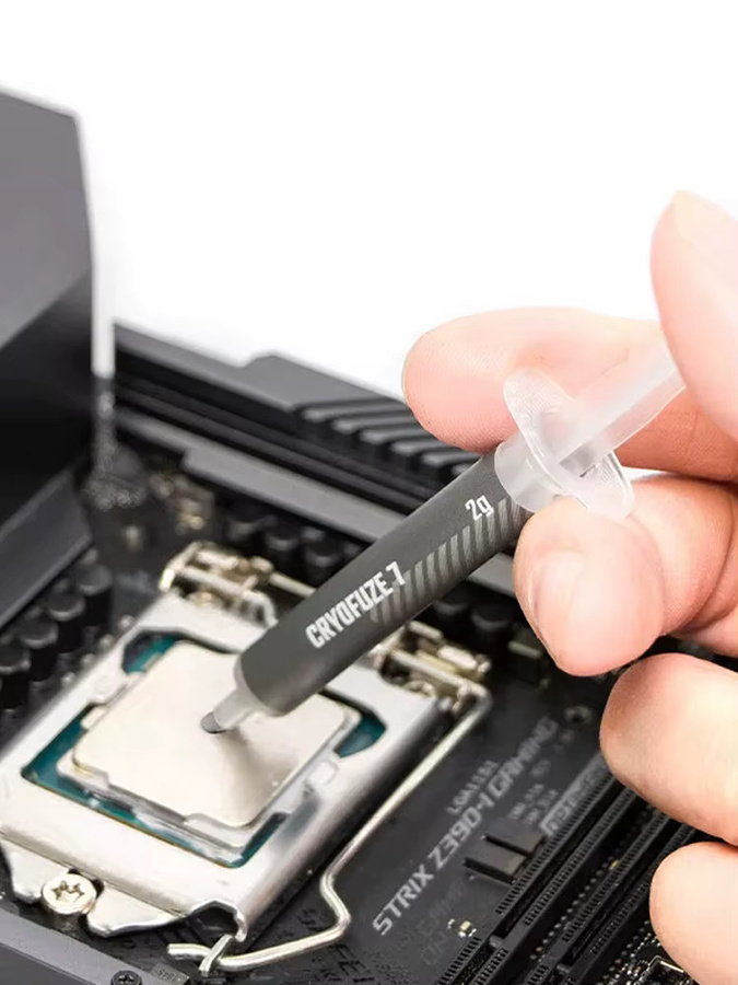 CoolerMaster Cryofuze 5 und Cryofuze 7 Laptop CPU/GPU Wärmeleitpaste mit Silikon-Nanotechnologie in Schwarz - Bild 5
