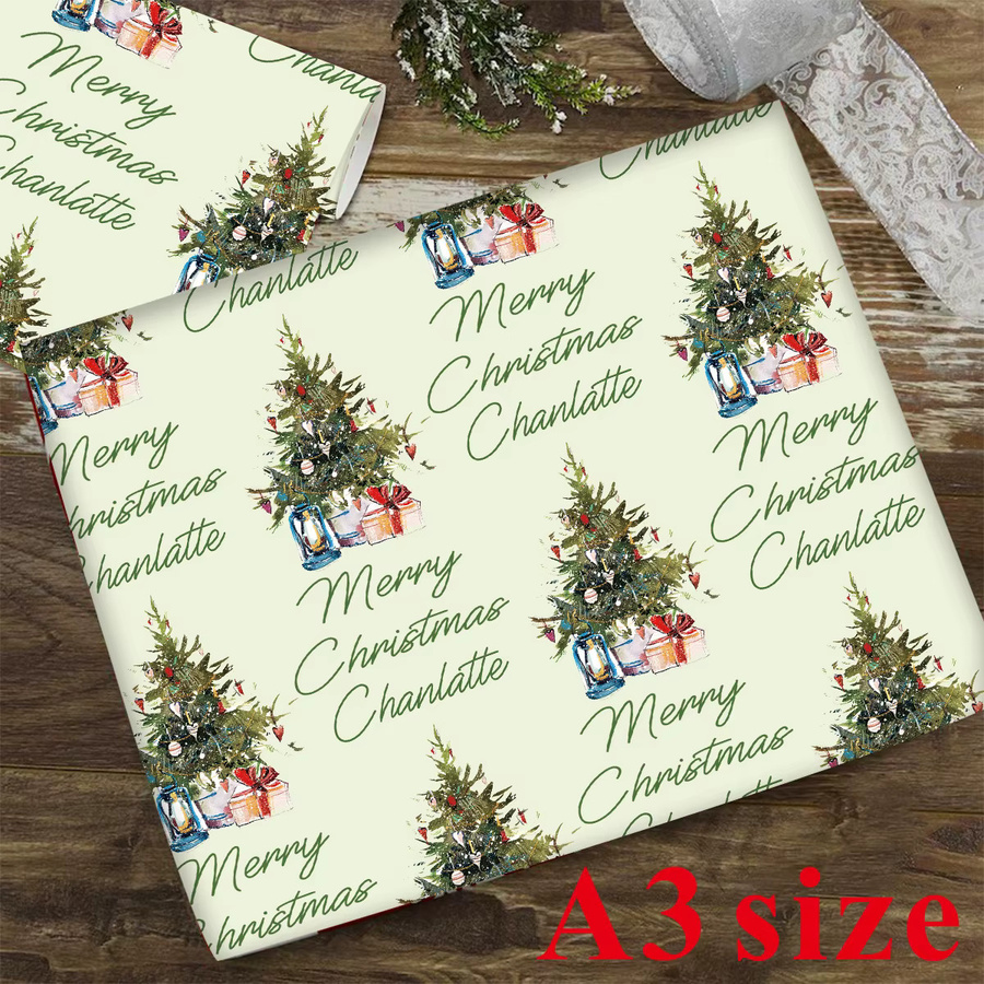 3 Stück personalisiertes weihnachtliches Geschenkpapier mit Namen und Weihnachtsbaum in Weiß für deine DIY-Geschenkverpackung und Partydekoration - Bild 4