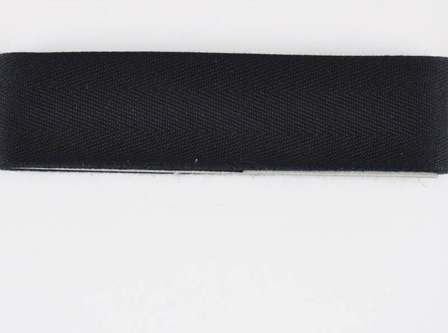 Gütermann Nahtband Schwarz Nr. 1000 aus Baumwolle Breite: 30 mm, Länge: 2 m - Bild 1