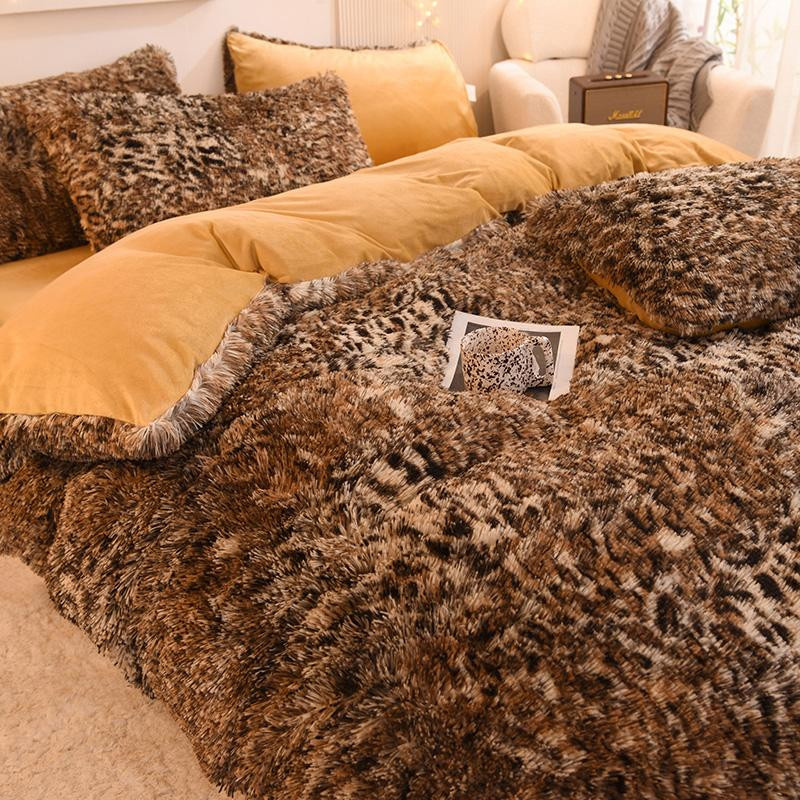 3-teiliges Bin Chi Textiles Bettbezug-Set mit Leopardendruck aus weichem Kunstfell in Braun, B/H: 160 x 220 cm - Bild 3