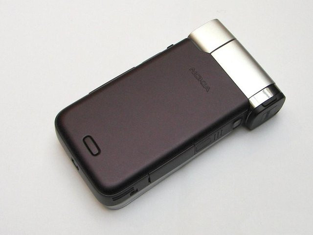 Generalüberholtes Nokia N93i Mobiltelefon in Braun mit 3G-Unterstützung - Bild 1