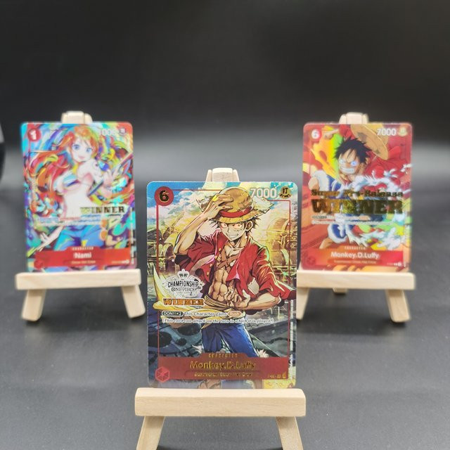 Bandai One Piece Sammelkarten Monkey D. Ruffy, Spielzeug - Bild 1