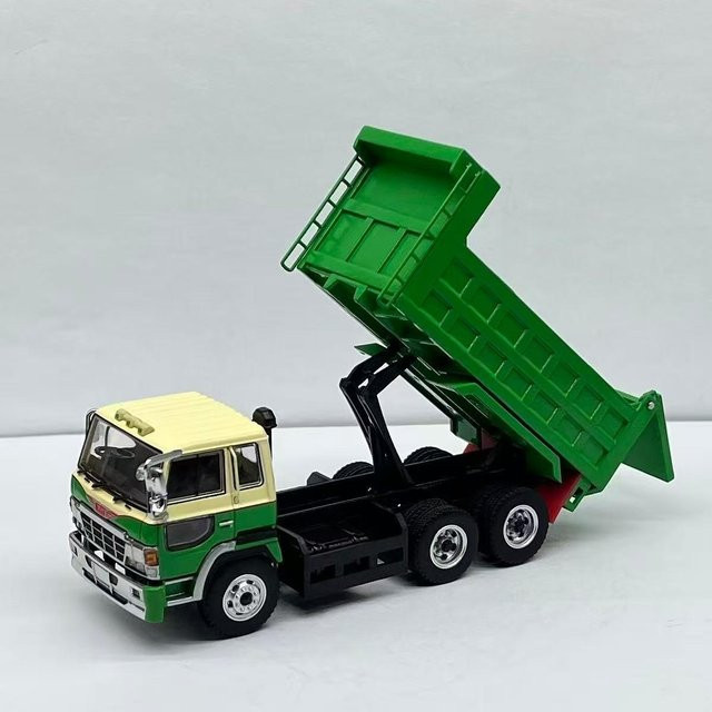 Dbgt Hino Profia Kipper, 1:64, Druckgussmodell, ab 14 Jahren - Bild 1