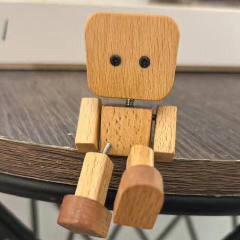 Handgefertigte Wackelnde Holzmann Figur für das Auto mit 12 magnetischen Gesichtsausdrücken in Braun - Bild 2