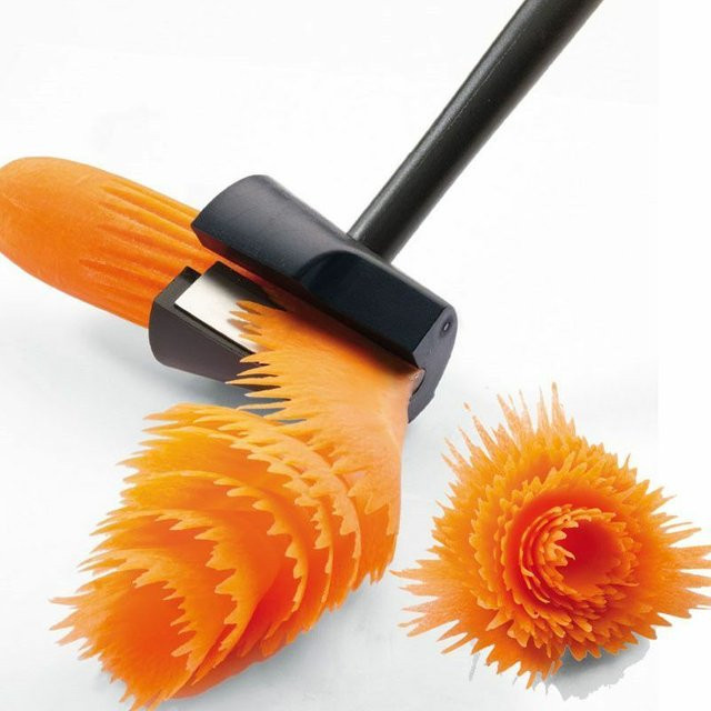 Tragbarer Gemüse und Obst Spiralschneider in Schwarz zur schnellen Zubereitung von Gemüsespiralen und Obst-Shredder aus Kunststoff - Bild 1