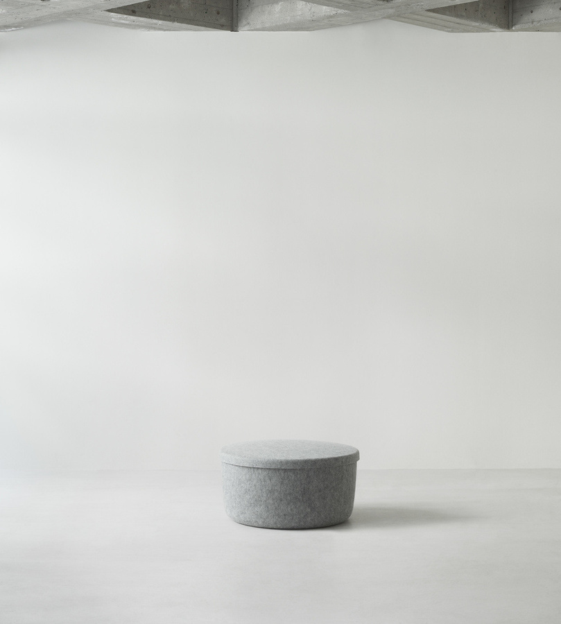 Normann Copenhagen Hide Storage Pouf in Grau aus PET-Filz mit abnehmbarem Bezug - Bild 2
